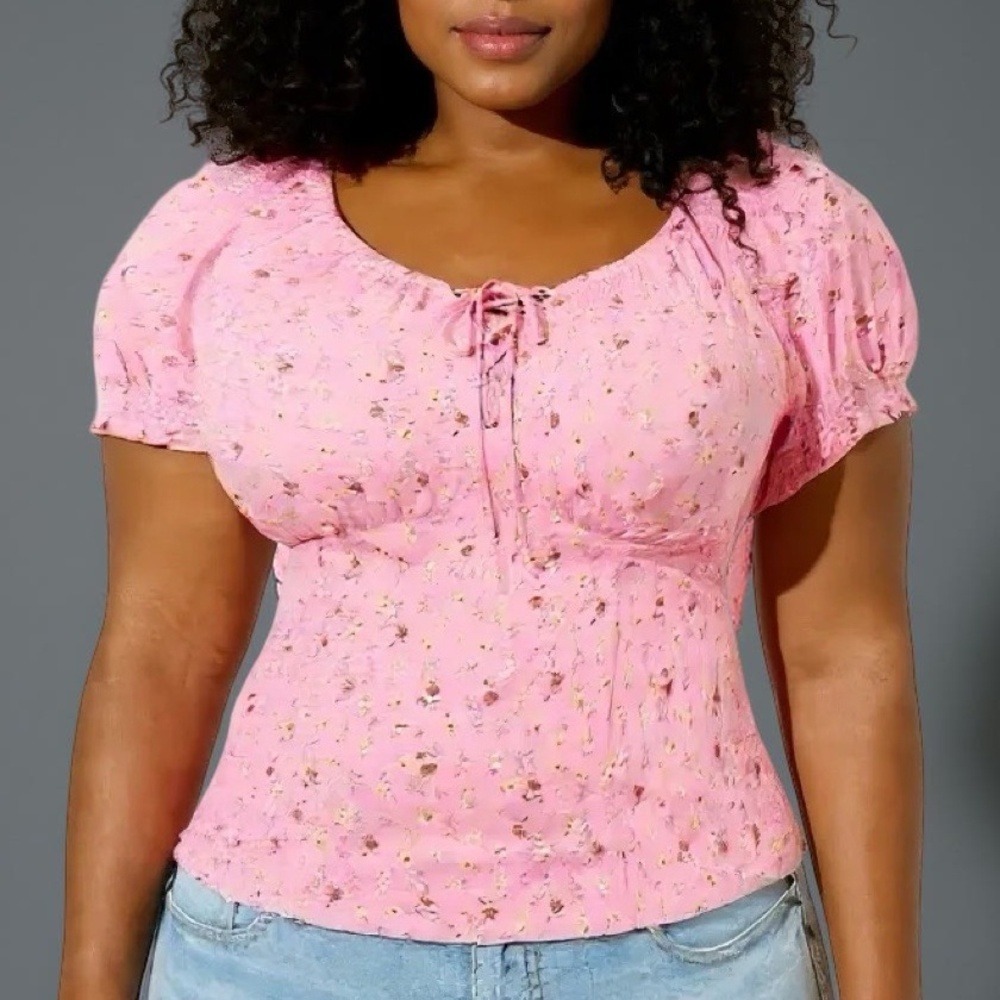 TORRID Pink Floral Challis Puff Short‎ Sleeve Crop Top NWT Size 2X